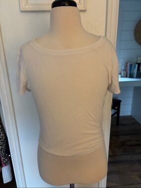 Bozzolo Cream Ribbed Short Sleeve Tee